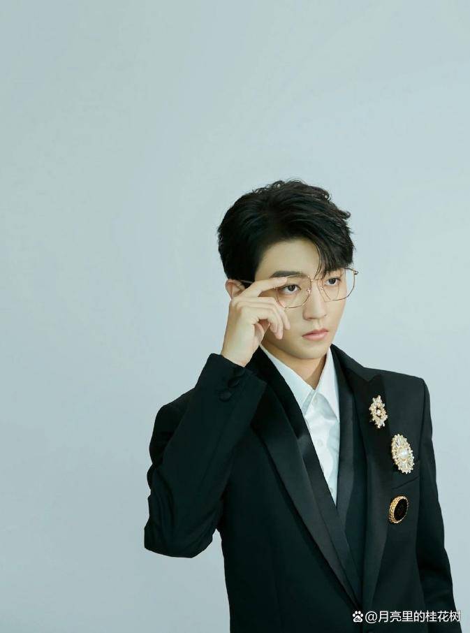 一北京国际电影节开幕红毯,《断·桥》影片导演李玉,主演王俊凯,曾美