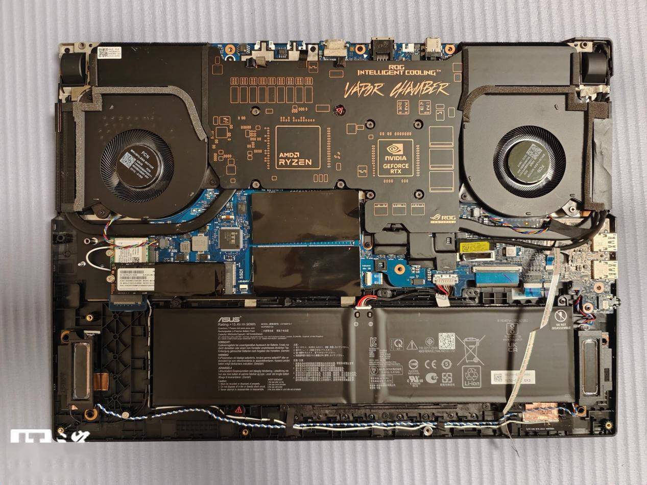 rog 魔霸 7 plus 超能版游戏本体验:性能散热都顶级的电竞神器