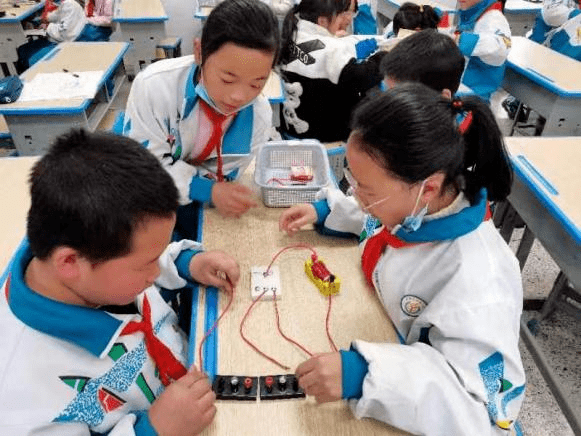 科学如此有趣|屏南县实验小学开展丰富的科学社团活动_科技_运动_声音