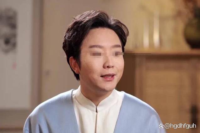 总之,李玉刚跳河自尽的事件让我们看到了一个更加脆弱和复杂的人性,也