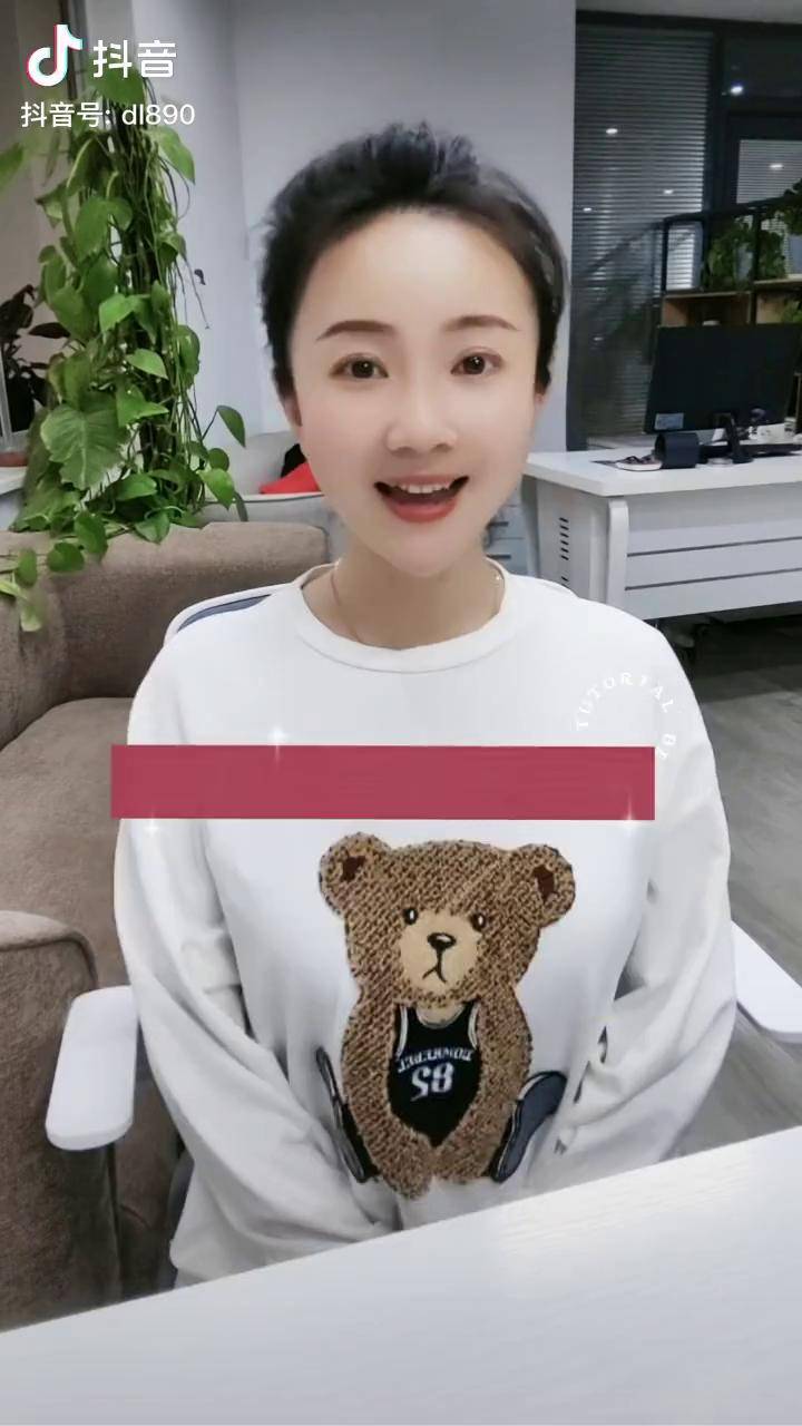 传递正能量 主持人说新闻 (记者:田甜,编辑:嘉琪,审核:彭蕾)