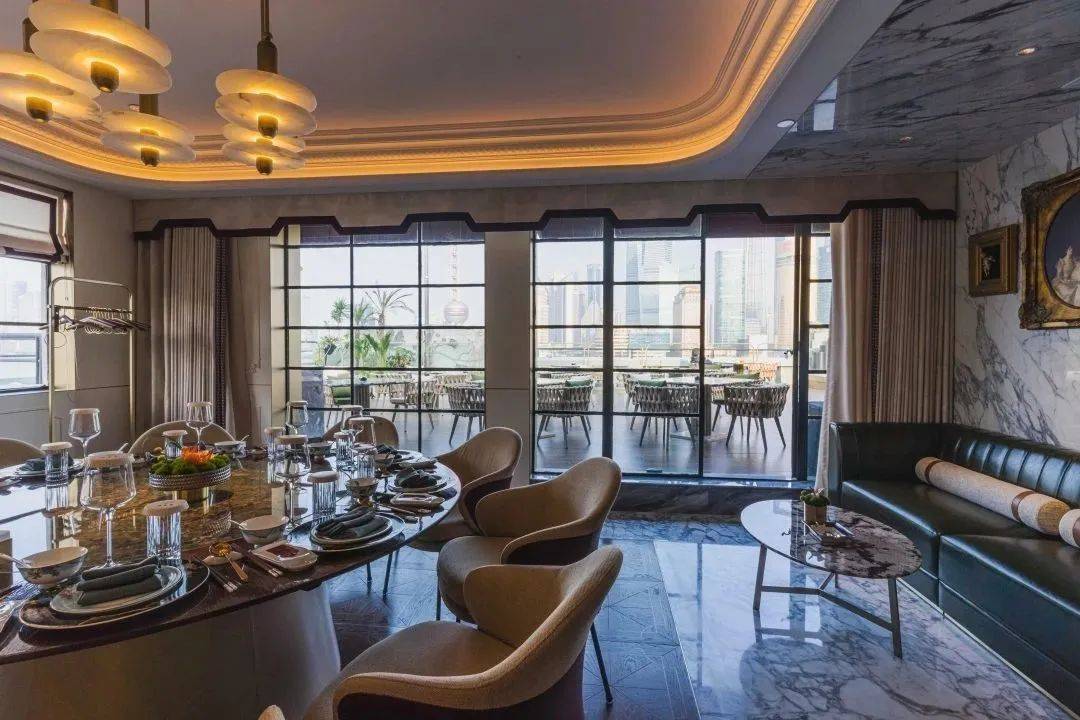 【海湾荟】外滩五号店|一线豪华江景餐厅!1198元甄选午市四人套餐!