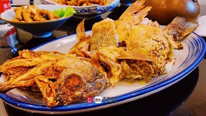 「泰安“十佳餐厅”之鲁菜根」蒜香海鲈鱼等店铺招牌菜大放送必威 必威betway(图1)
