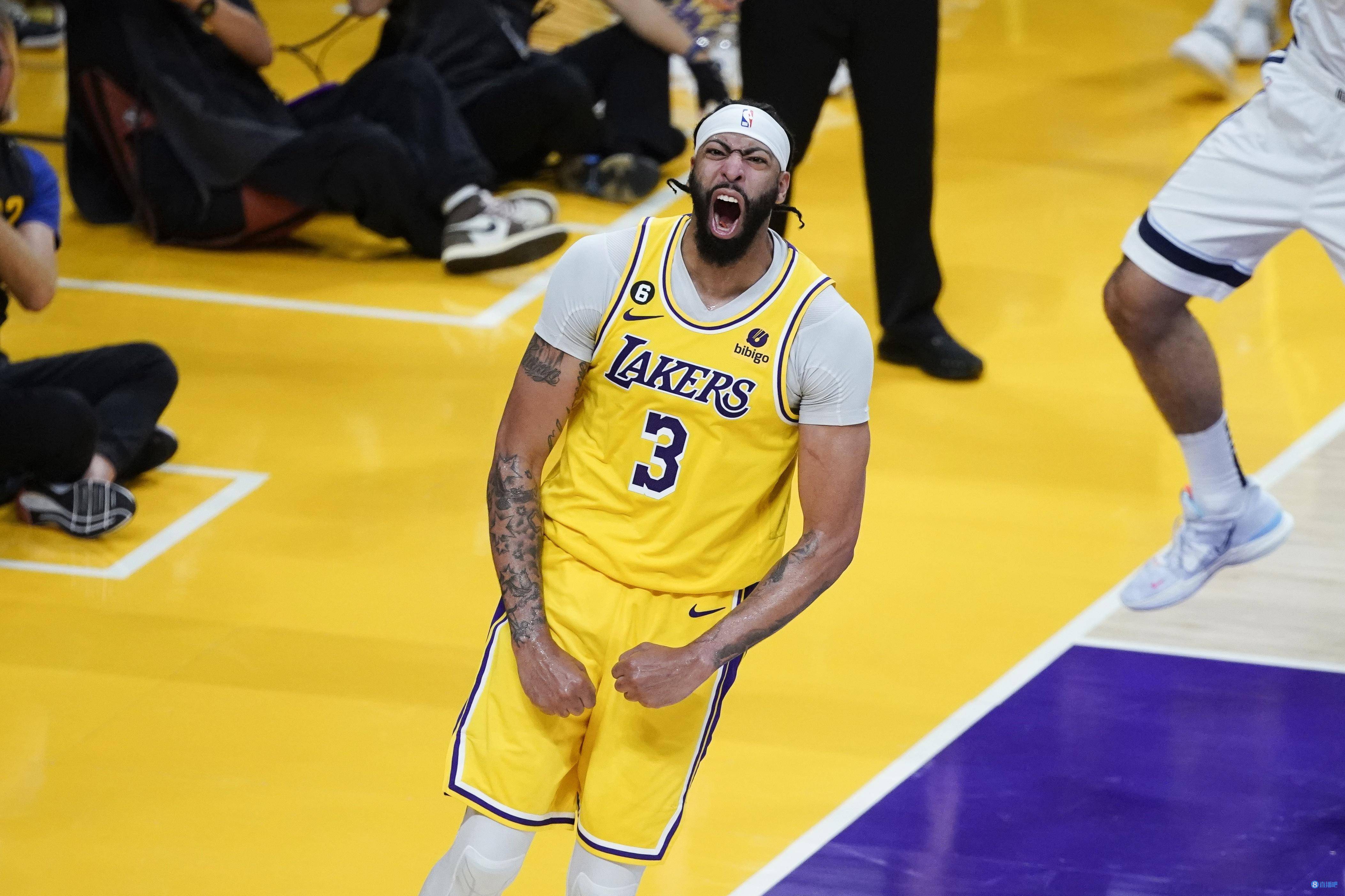 直播吧5月3日讯 今日nba季后赛西部半决赛,湖人与勇士的g1将正式开打.
