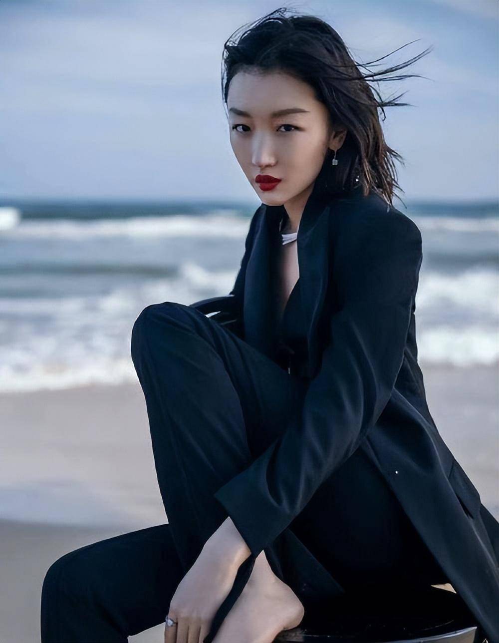 周冬雨90后百亿女主,马思纯新戏,杨天真谈撕番_评分_言论_电视剧