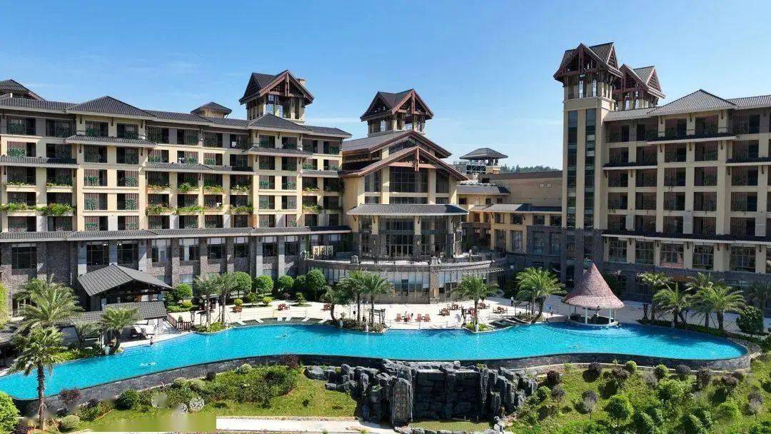 【贺州西溪森林温泉大酒店】畅享私家温泉 露天温泉 自助早晚餐!