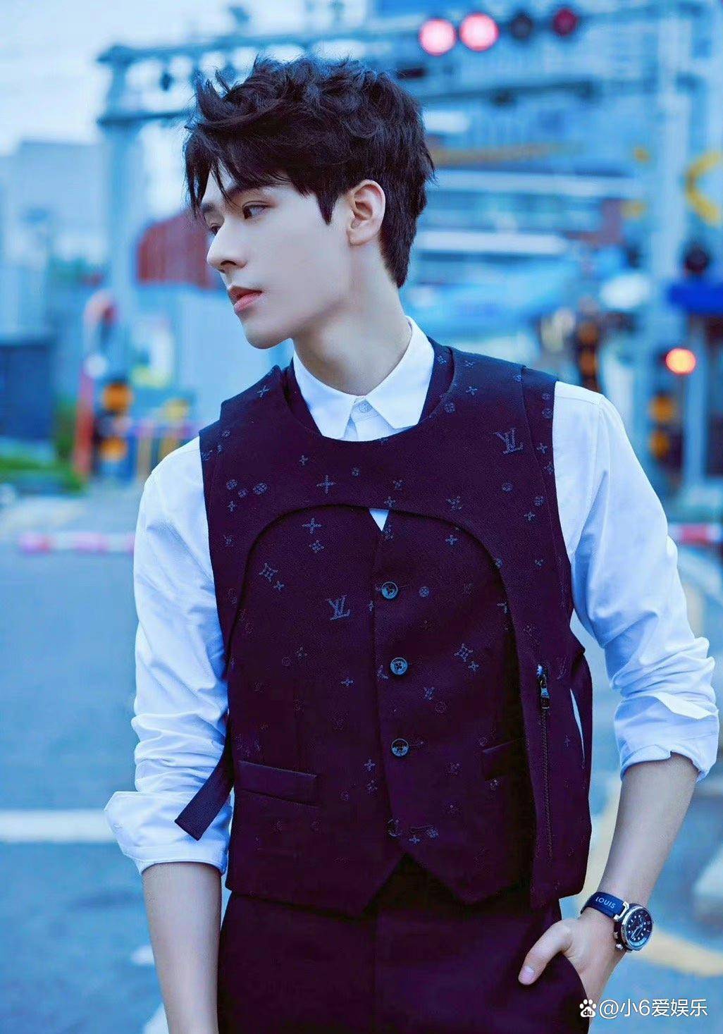 没想到龚俊在韩国的人气那么高,现在,龚俊的多部剧曾在韩热播,反应都