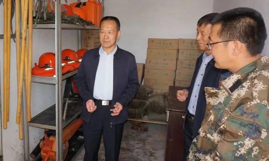 山西省林业和草原局党组书记,局长袁同锁在太行山国有林管理局调研