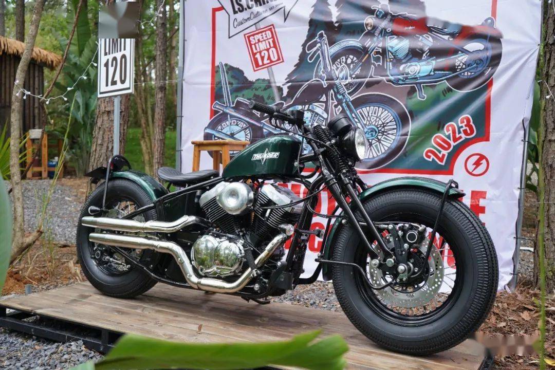 雷神bobber250图片