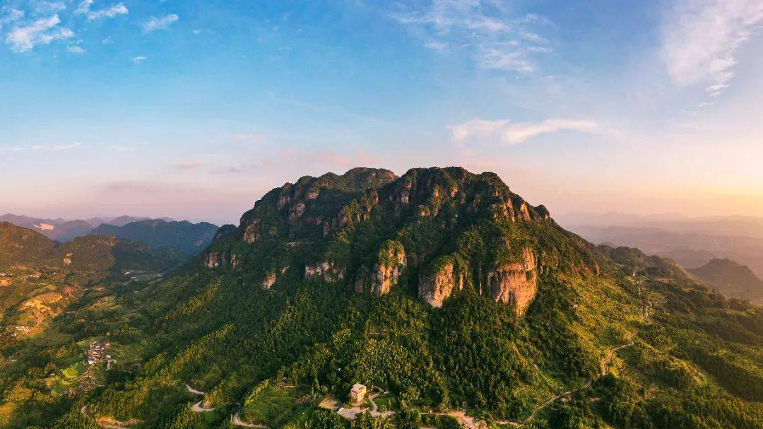 白岩山_闽清县_石头