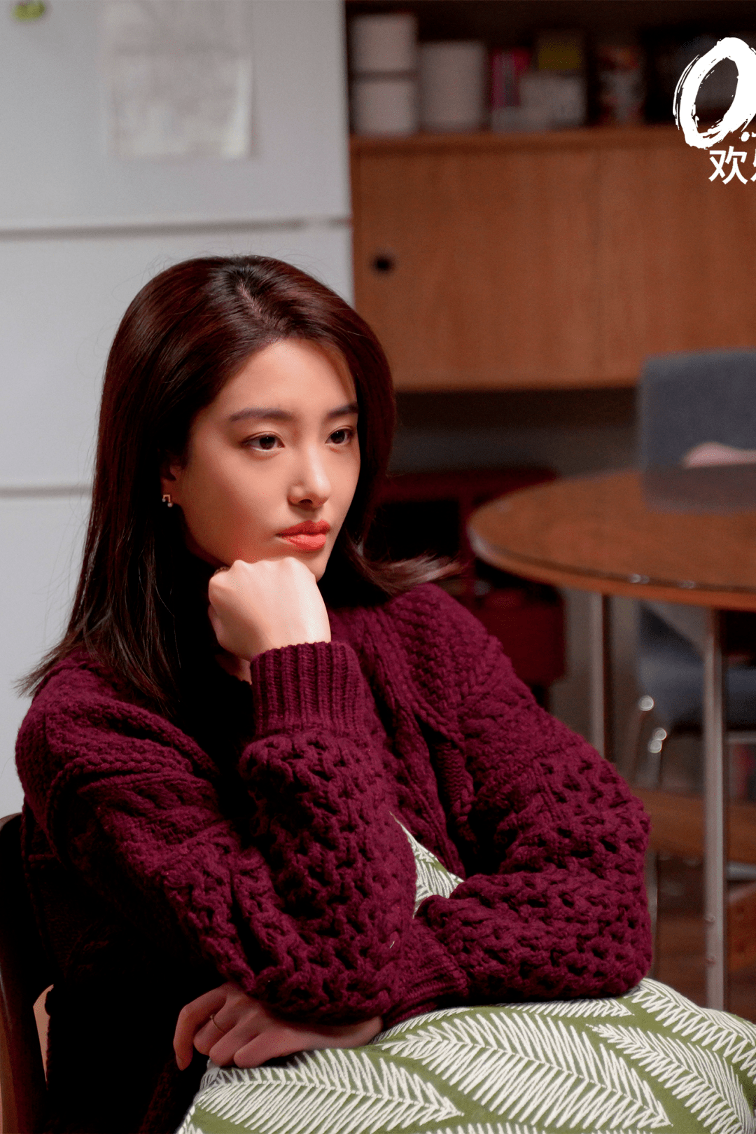 私荐||无声无息播完了《欢乐颂》,穿最贵还是杨采钰_品牌_dior_参考