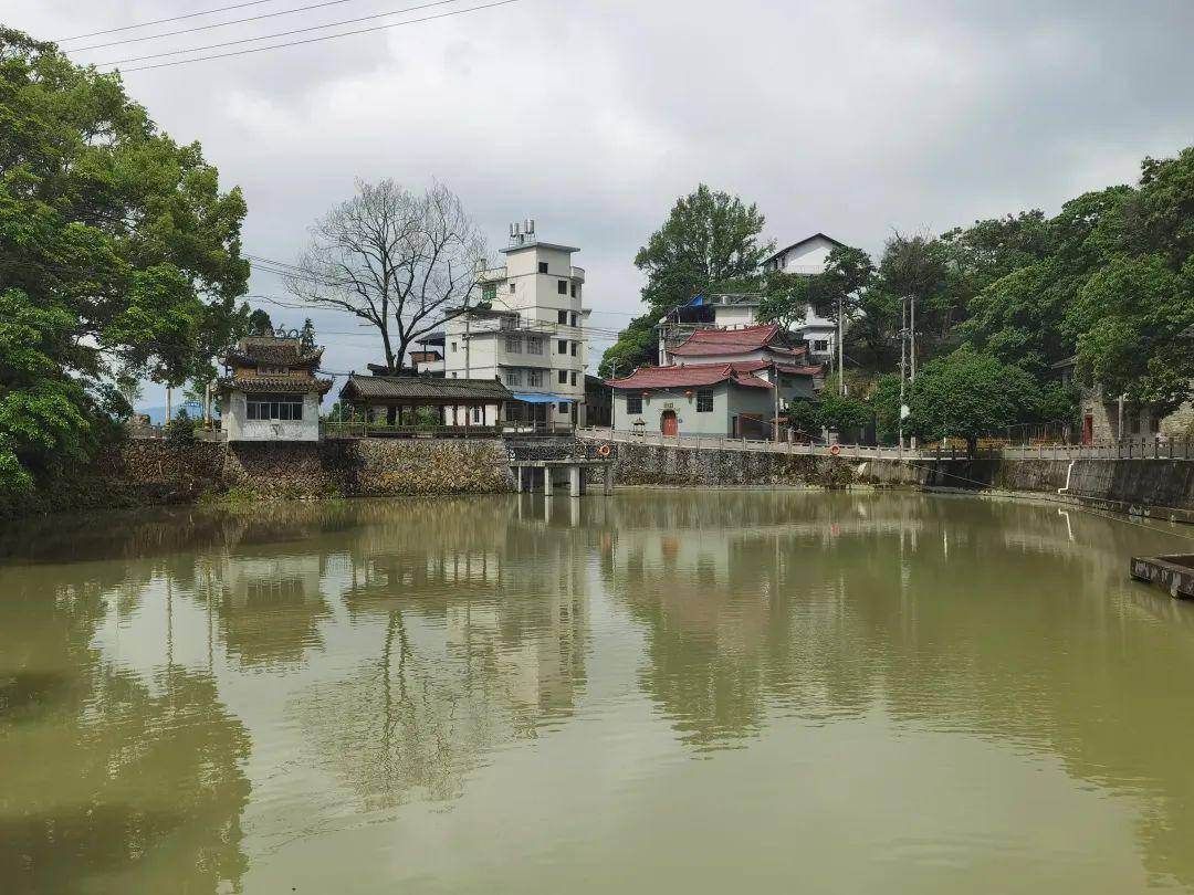 溪源村村民 张家田