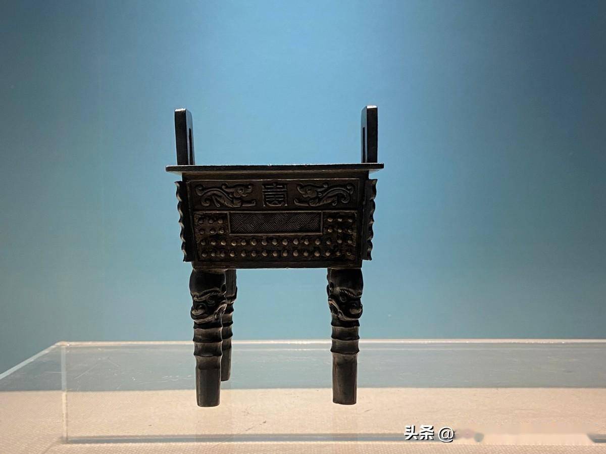 沈阳故宫:"红袖添香夜读书"必不可少的道具_宣德炉_香炉_清宫