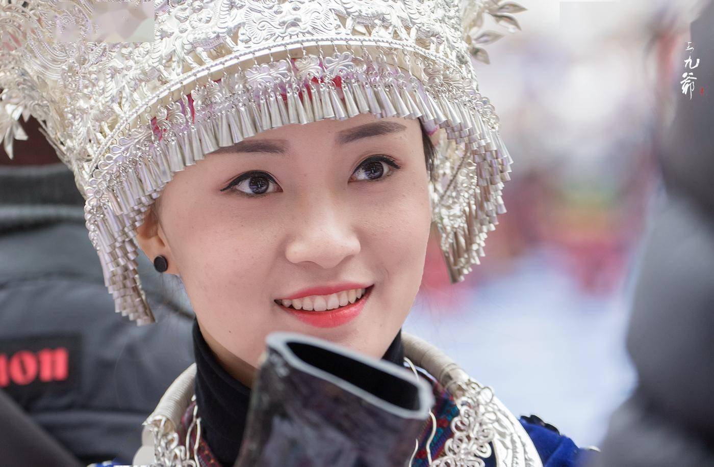 老巷深处的酒馆·我有故事还有酒，你愿意听吗？