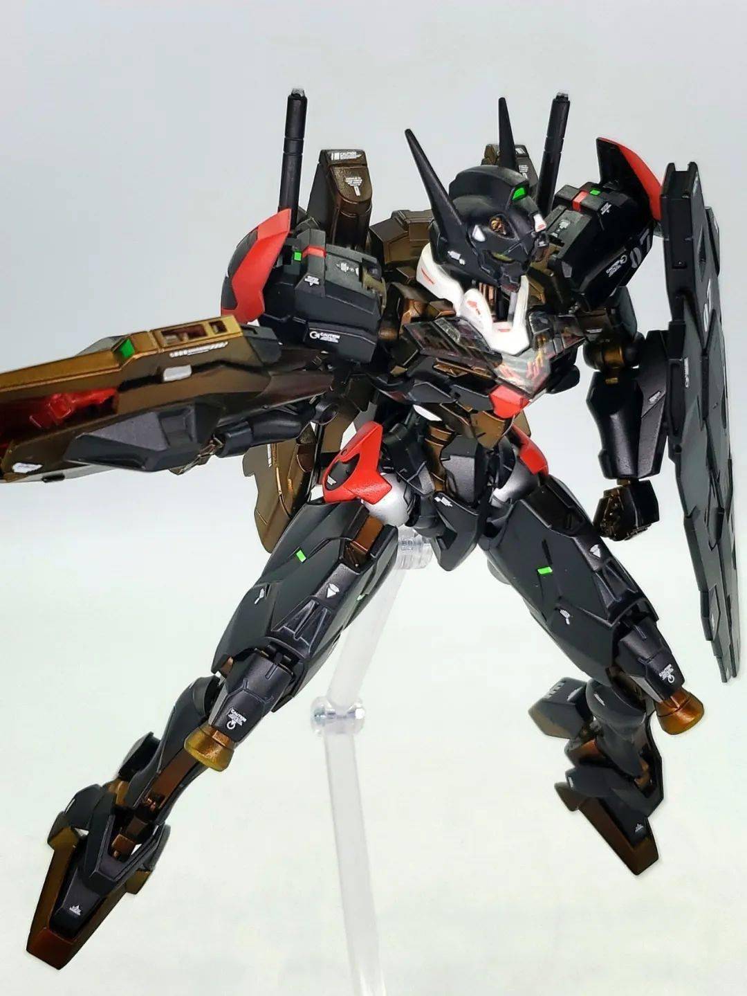 杰克丹尼尔&可乐联名配色,hg魔灵高达涂装_公众_模型_颜色