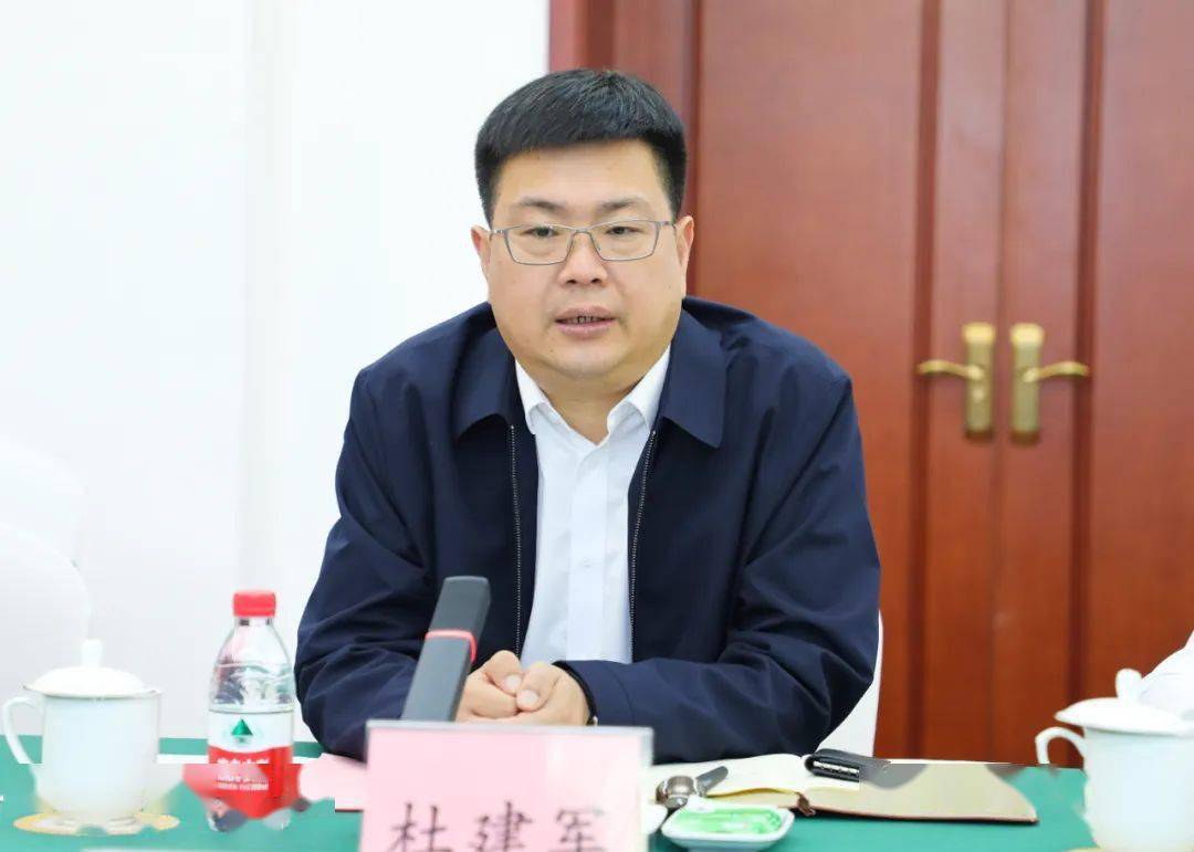 杜建军讲话杜建军对周冠南一行到访表示欢迎,并简要介绍了中铁二院