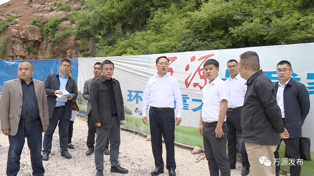 朱挺专题调研交通项目建设,非煤矿山生态修复,东区安置房片区规划等