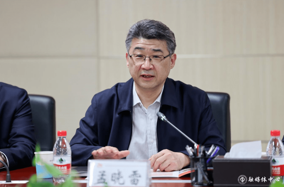 陈峰对孟晓雷一行到访表示欢迎,认为双方的合作已进入领域更广,内容更