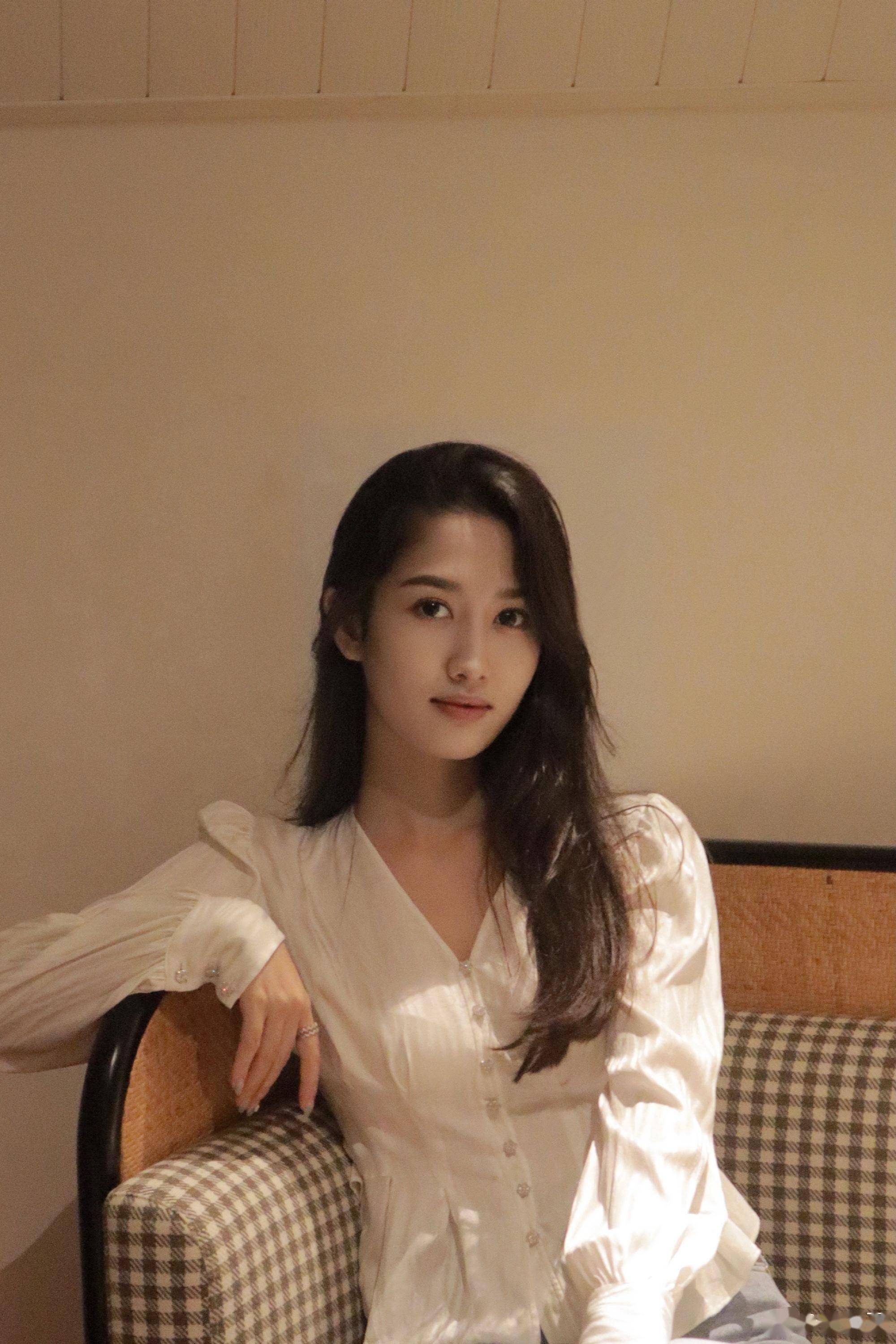 接着当年7月就到了上海,11月就住进了思南公馆,大概就是