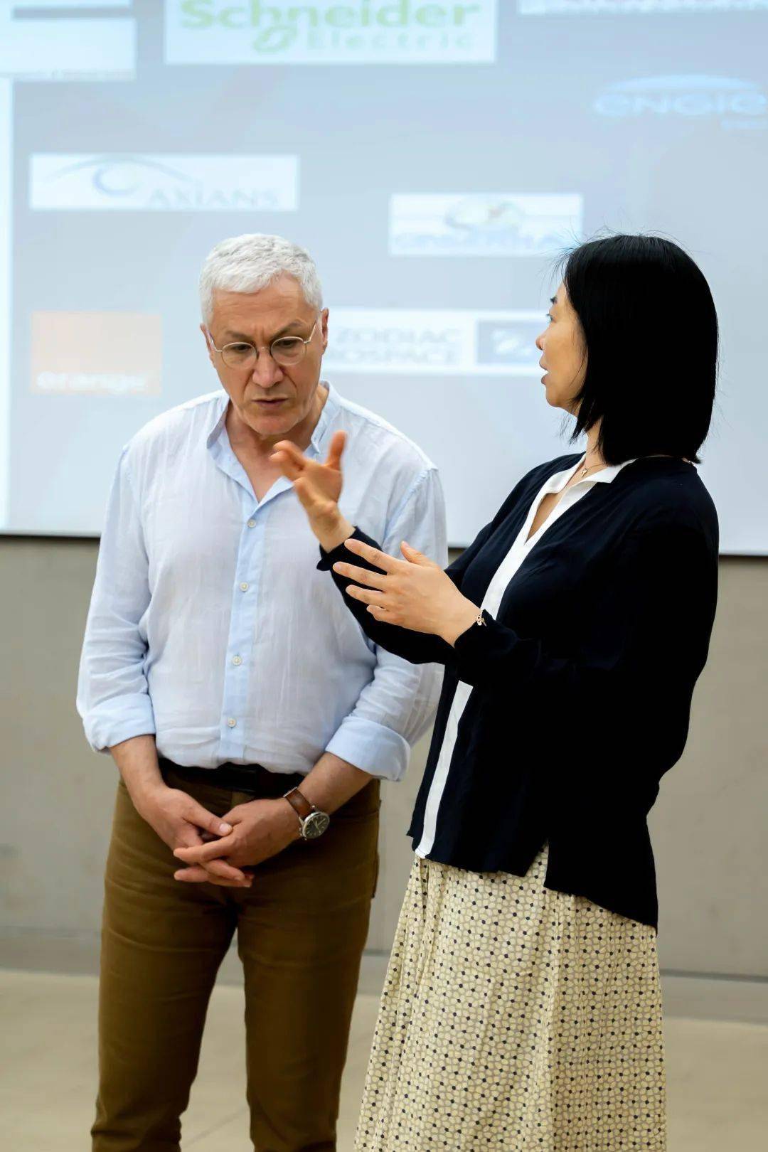 有人工智能学院副院长吕博机械电子工程专业主任朱龙俊学院顾问林军