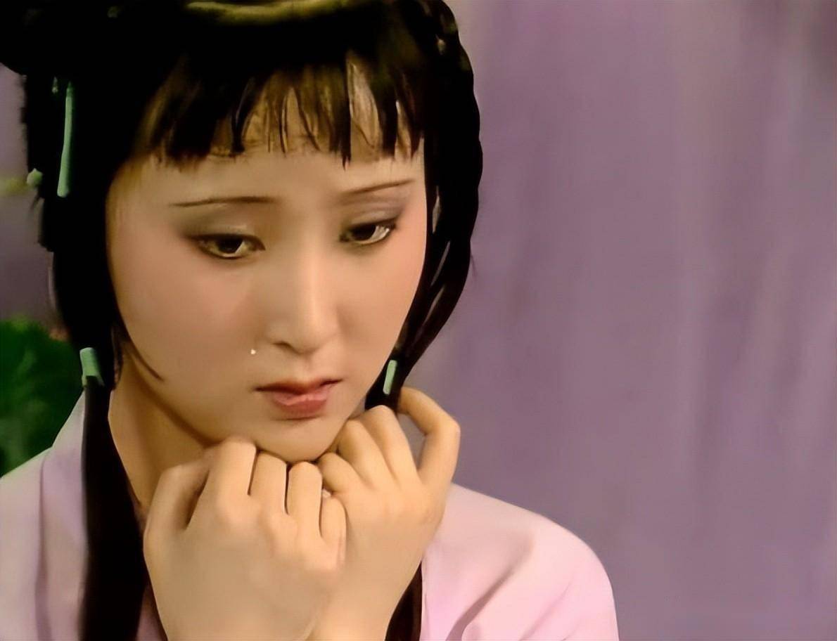 白话红楼|为远客临时安排住处,贾母对接对黛玉进府缺乏诚意_宝玉_嬷嬷