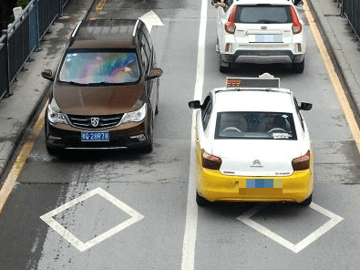 利川这6车逆向行驶!_违法_时间_机动车