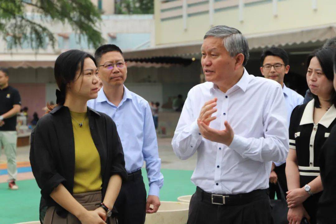 浙江省教育厅厅长毛宏芳一行来我县调研教育工作_实验幼儿园_活动
