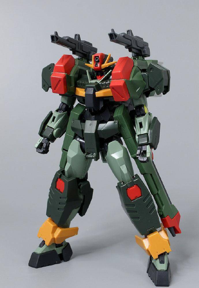 指令00q高达模型的正确玩法,翠绿00q与翠绿暴风指令高达模型_改造