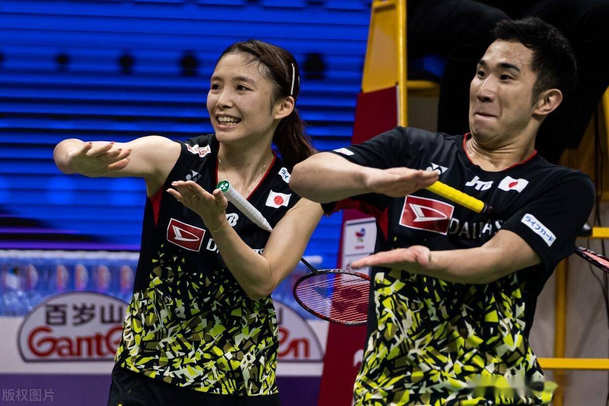 山口茜德沙爆冷输球,日本惊险逆转泰国,苏杯半决赛静候国羽_组合_山下