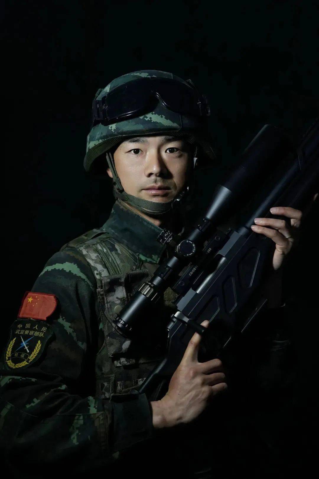 2022年中国最新军装图片