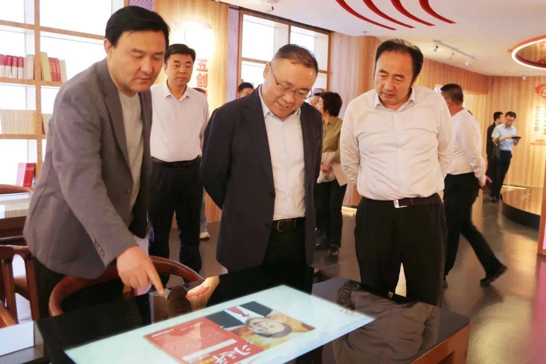 王国忠一行到榆能集团调研经济运行情况_发展_企业_建设