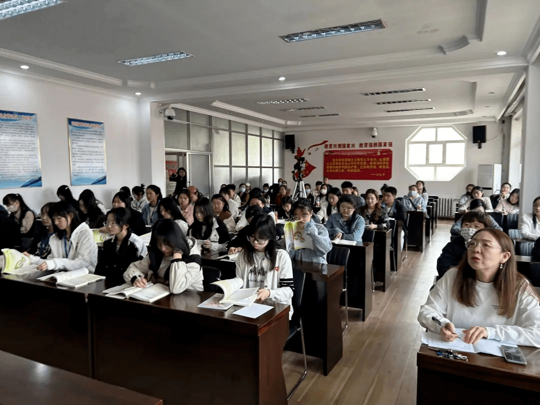 职业教育活动周丨"一技在手 未来可期" 肇东师范学校举行首届职业教育