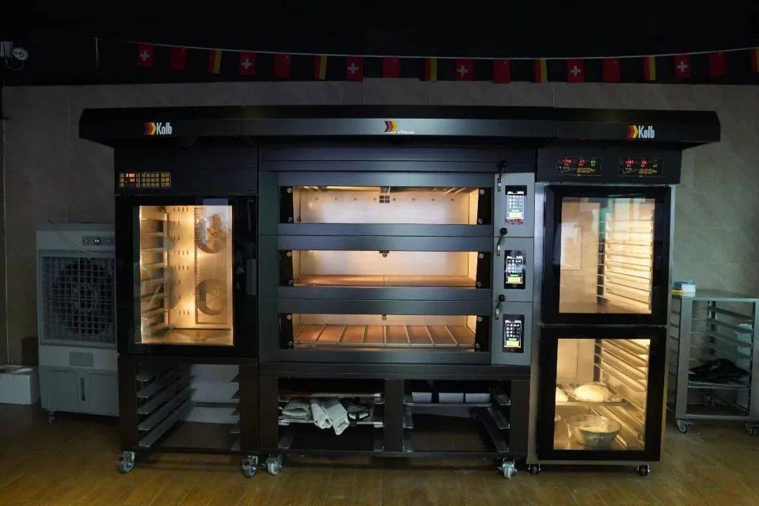 明星产品atoll 900热风炉,不仅保留了高比风炉一贯的