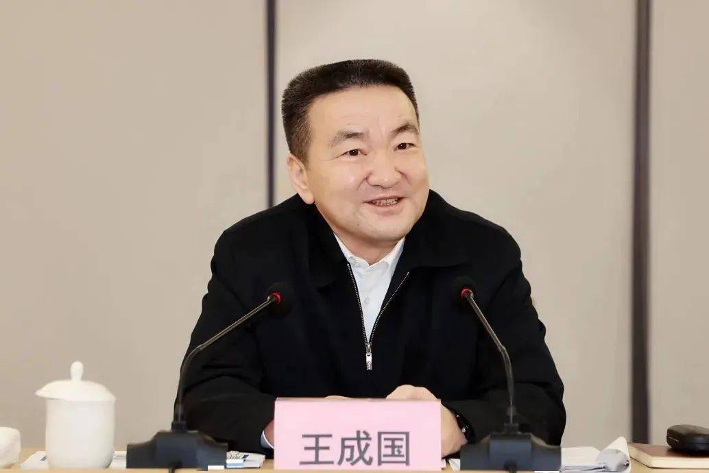 公安厅领导跨省调任!_杨青玖_河南_基层工作