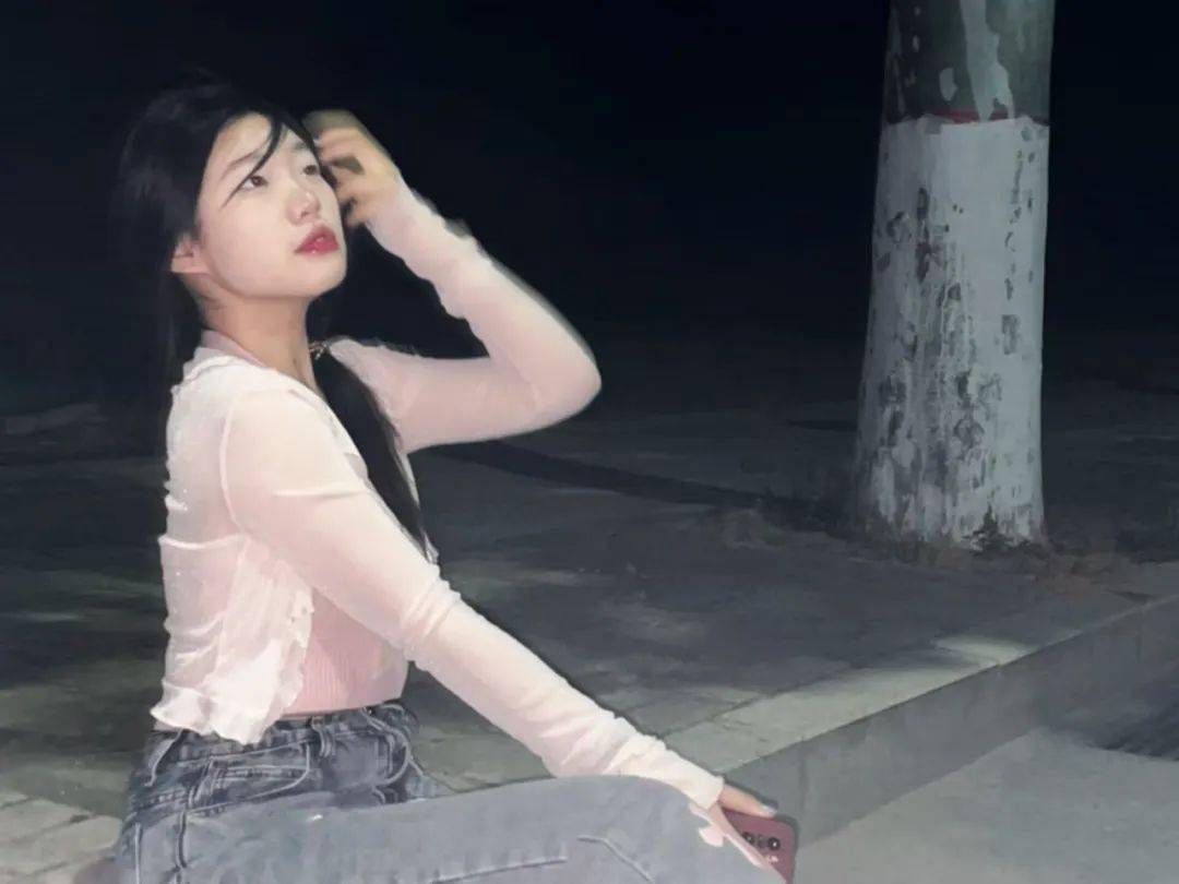 健康学院 张慧敏05宣言:如果你想听见我的声音,我会带着我的微笑与