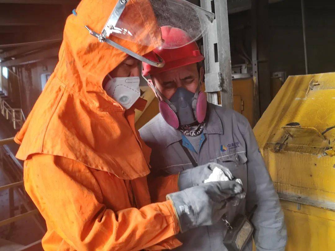 人物专访③ | 电石厂电石二车间班组长董明:肩上有责任 心中有担当