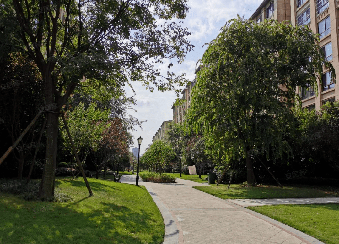 金科阳光小镇电梯洋房,建面128平四房双卫_永川_龙湖_片区