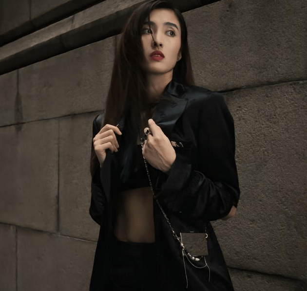 女足最美门将赵丽娜公布择偶标准!