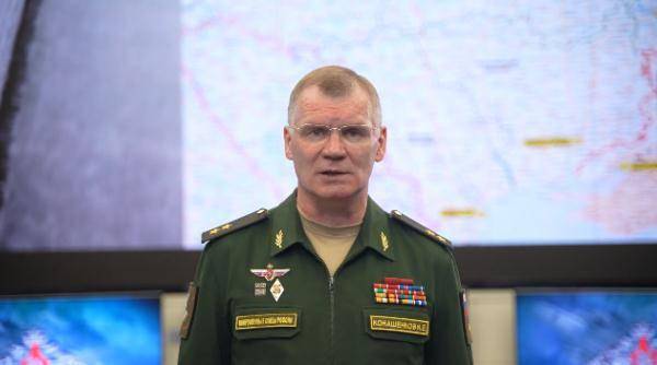 俄国防部：俄对乌军多个机场实施打击，“所有既定目标被摧毁”