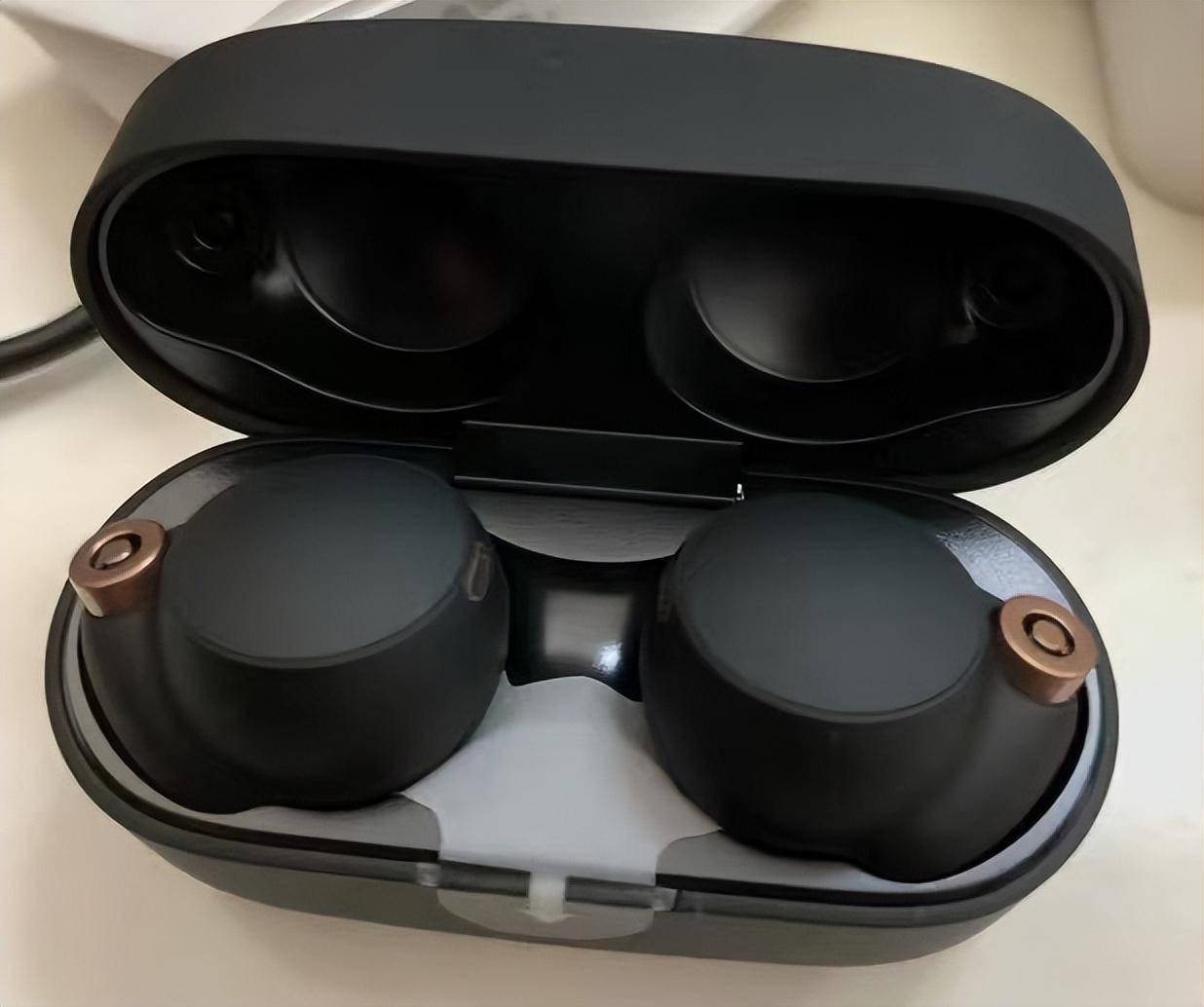 索尼wf1000xm4 无线耳机有哪些优点和缺点?_音质_音乐_耳塞