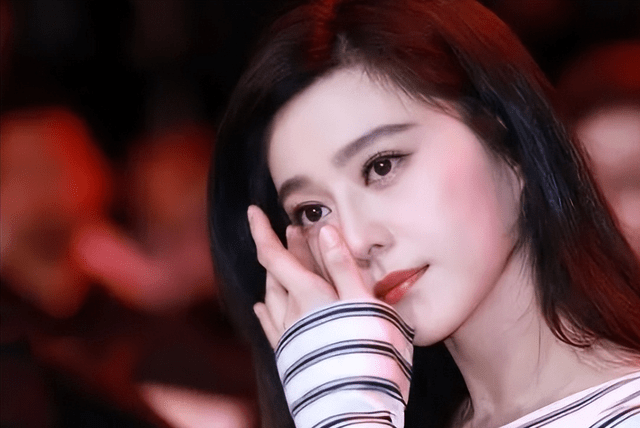 范冰冰被封杀后过的怎么样_事业_电影_事件