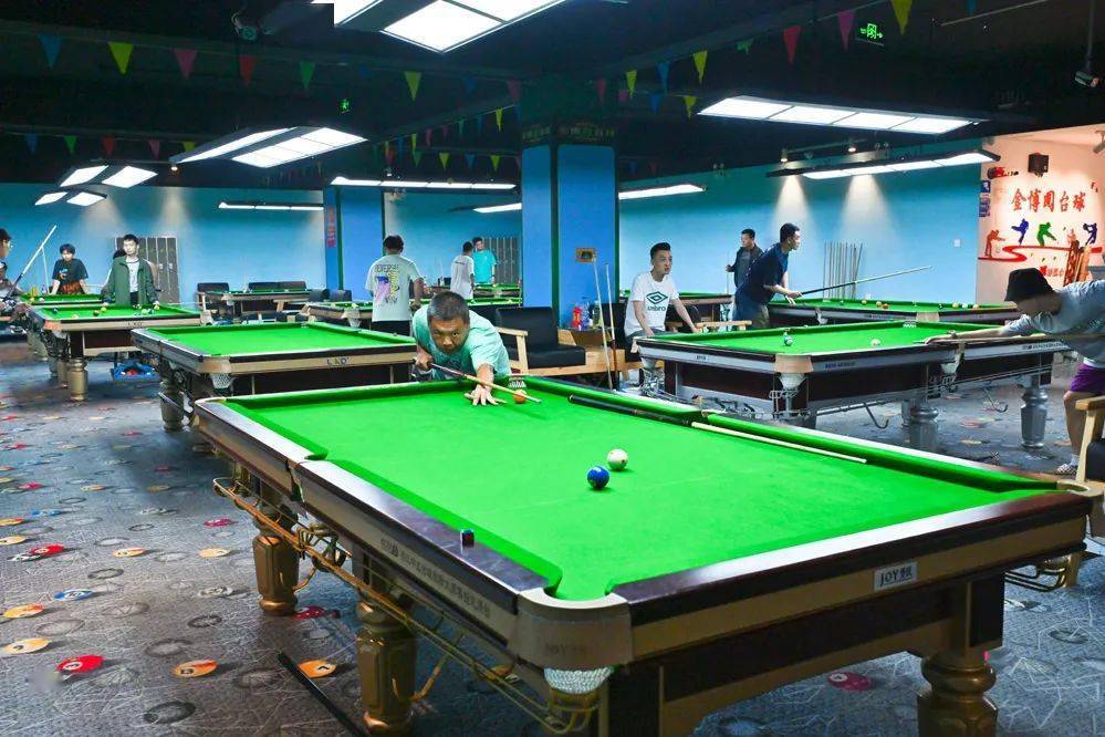 门头沟一家开了十多年的台球厅!充1千送1千还送球杆!