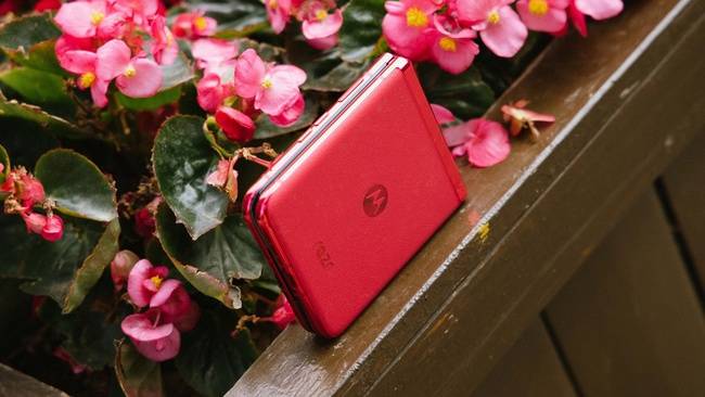 moto razr 40 ultra评测:最大外屏&最轻的竖折小手机