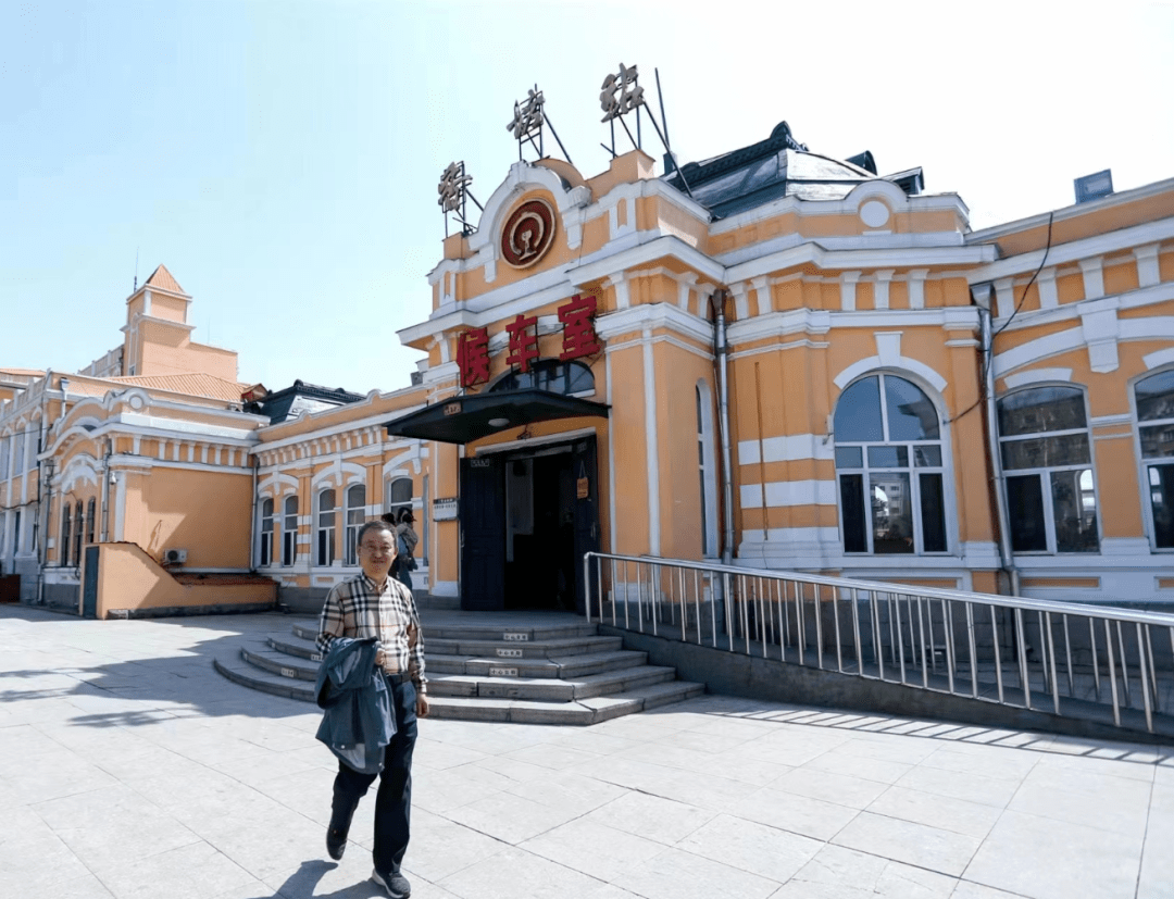 众hua香坊 | 【香坊真香 鸟语花香】尚志公园里的这