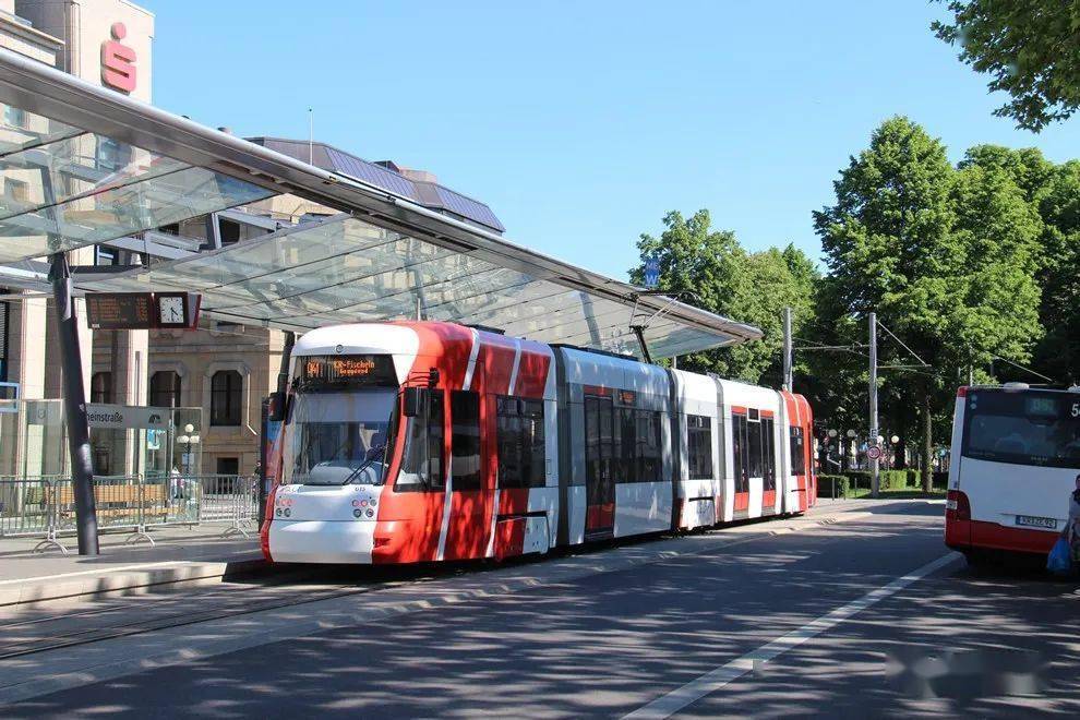 "天鹅绒和丝绸之城"——德国67克雷菲尔德的有轨电车_莱茵_车辆