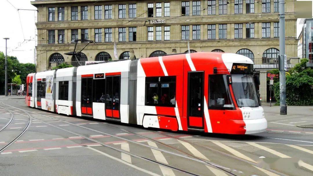 "天鹅绒和丝绸之城"——德国67克雷菲尔德的有轨电车_莱茵_车辆