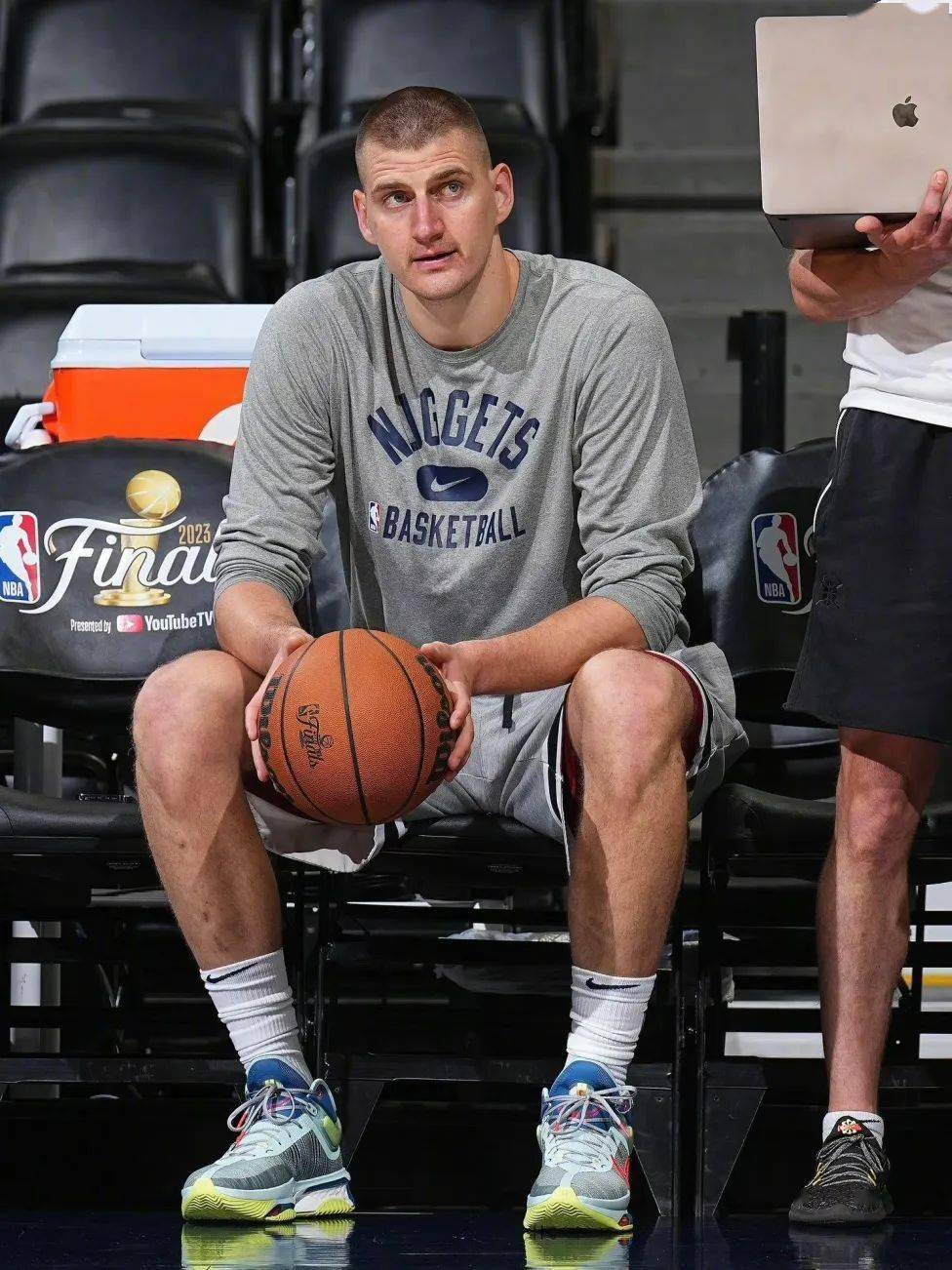 赛场聚焦丨小角色大梦想,邓肯·罗宾逊第四节助力热火锁定胜局!