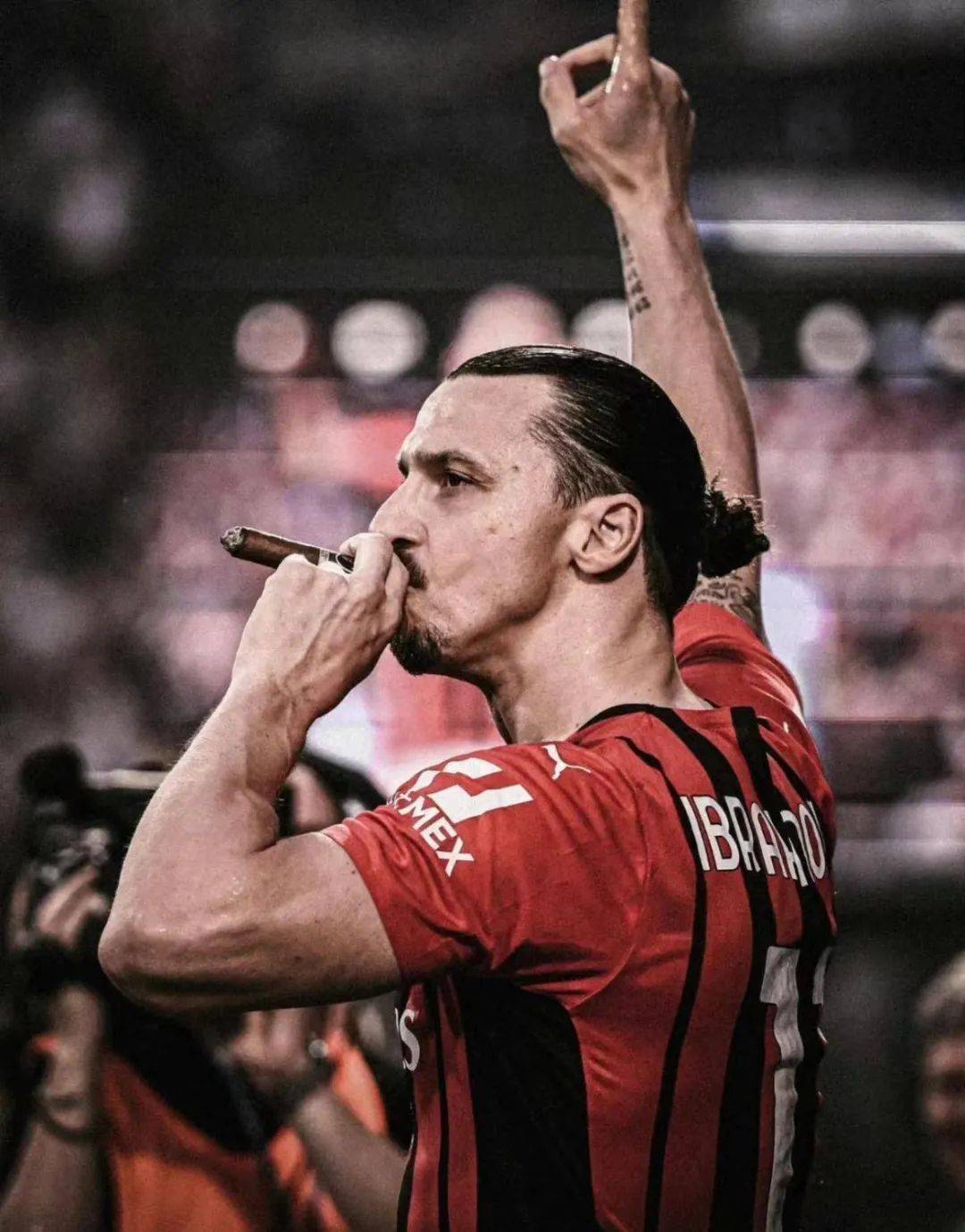 从你的全世界路过_伊布_球星_性格