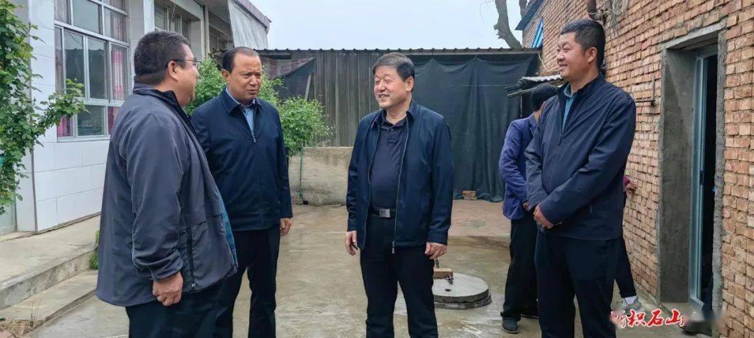群众的冷暖 共同的牵挂——金川公司张三林到积石山县安集镇走访慰问