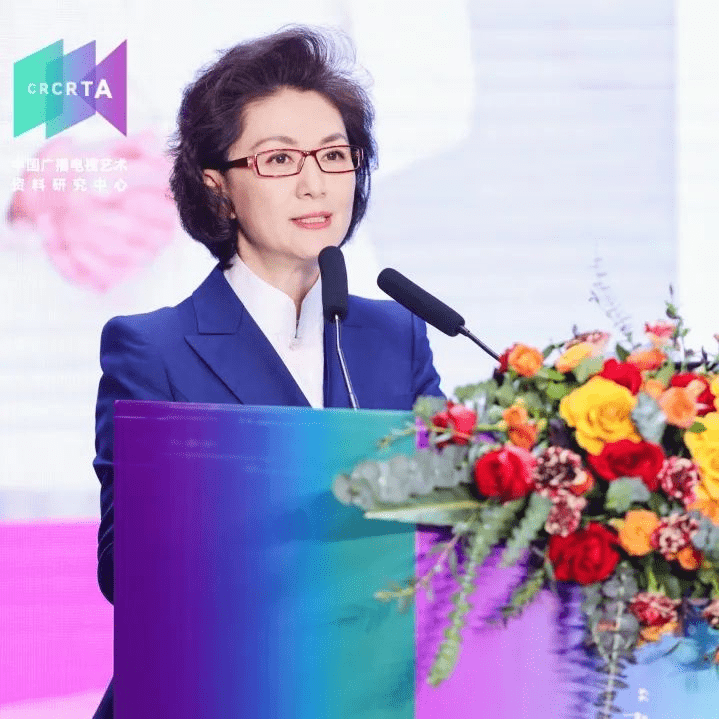 央视主持人名单更新，她俩退出_欧阳夏丹_海霞_播音